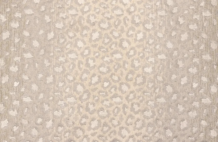 Broadloom carpet swatch in a leopard skin pattern, in silver and white