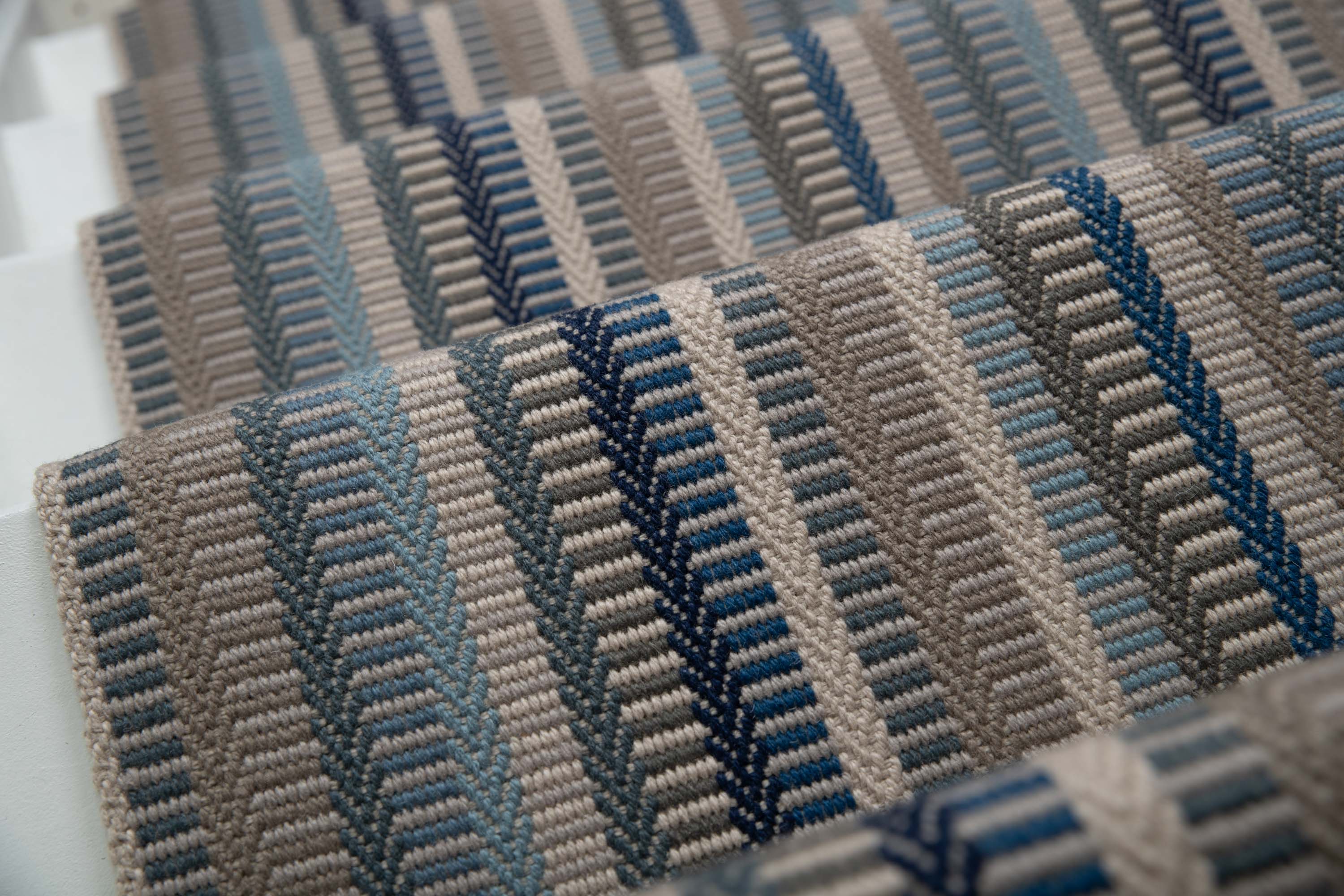 Striped flatweave runner in blue and grey 