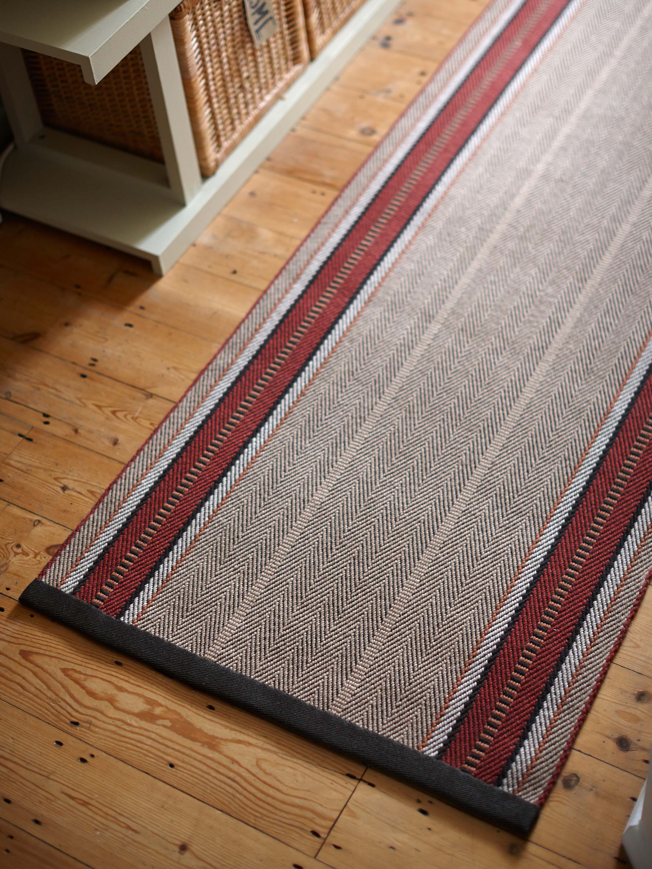 Striped flatweave runner in grey and red