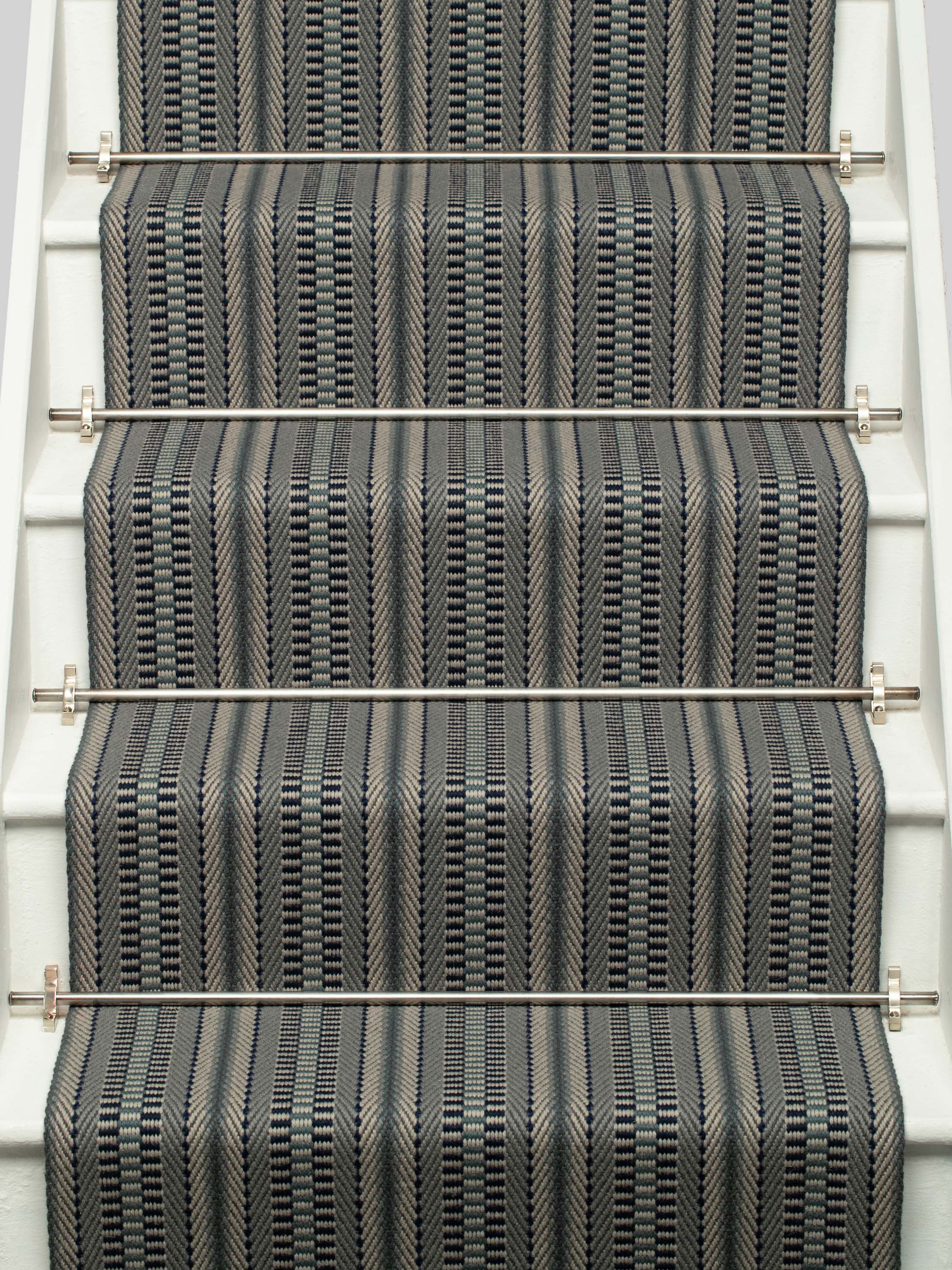 Striped flatweave runner in grey and slate