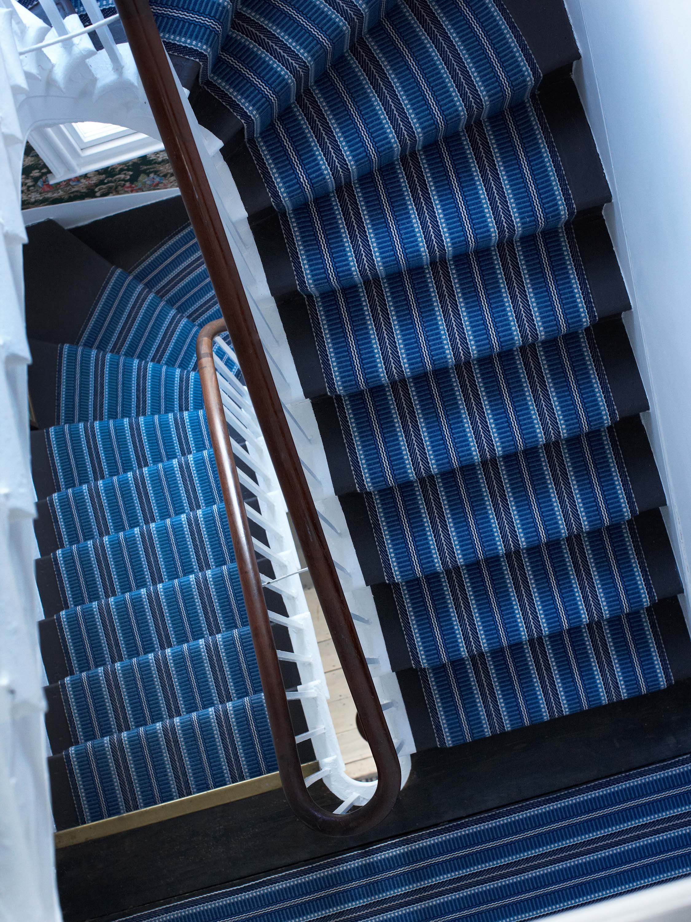 Striped flatweave runner in blue and black 