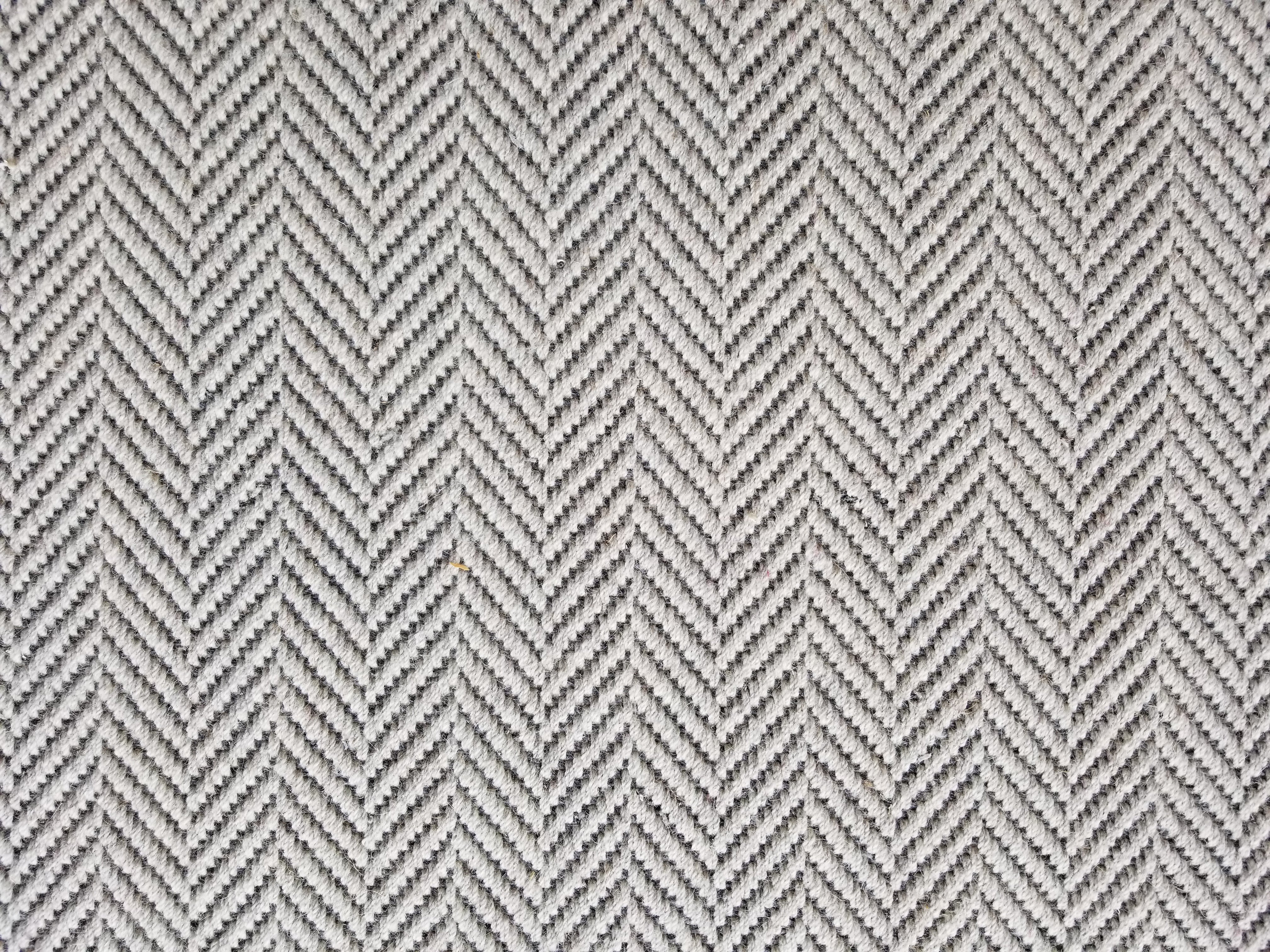 Berlin herringbone rug design in grey