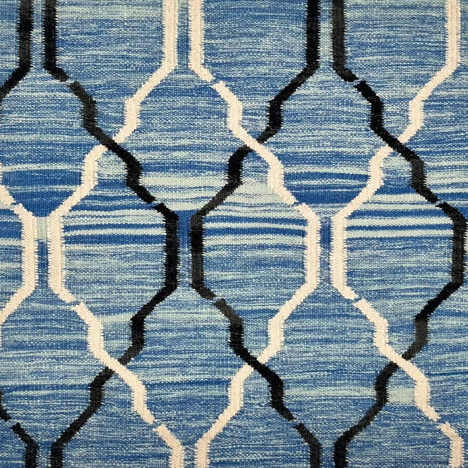 Bom Lattice Rug – Studio Four NYC
