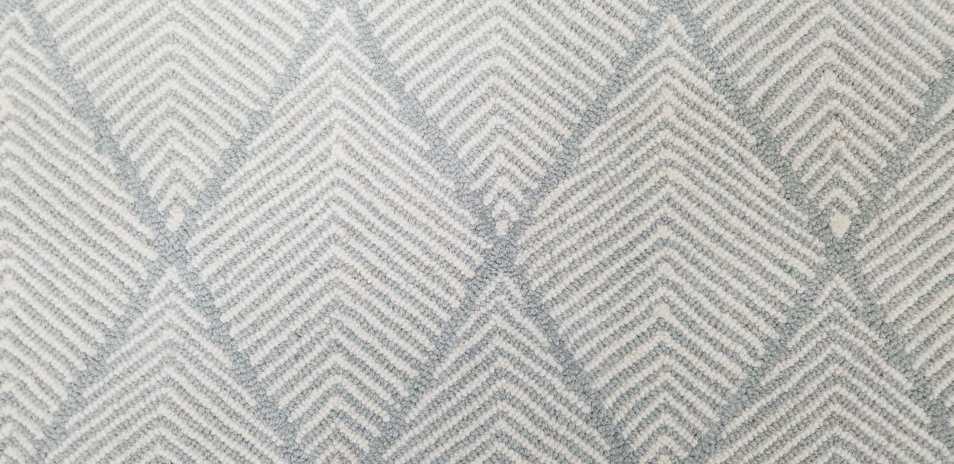 Berlin rug in diamond design in light blue