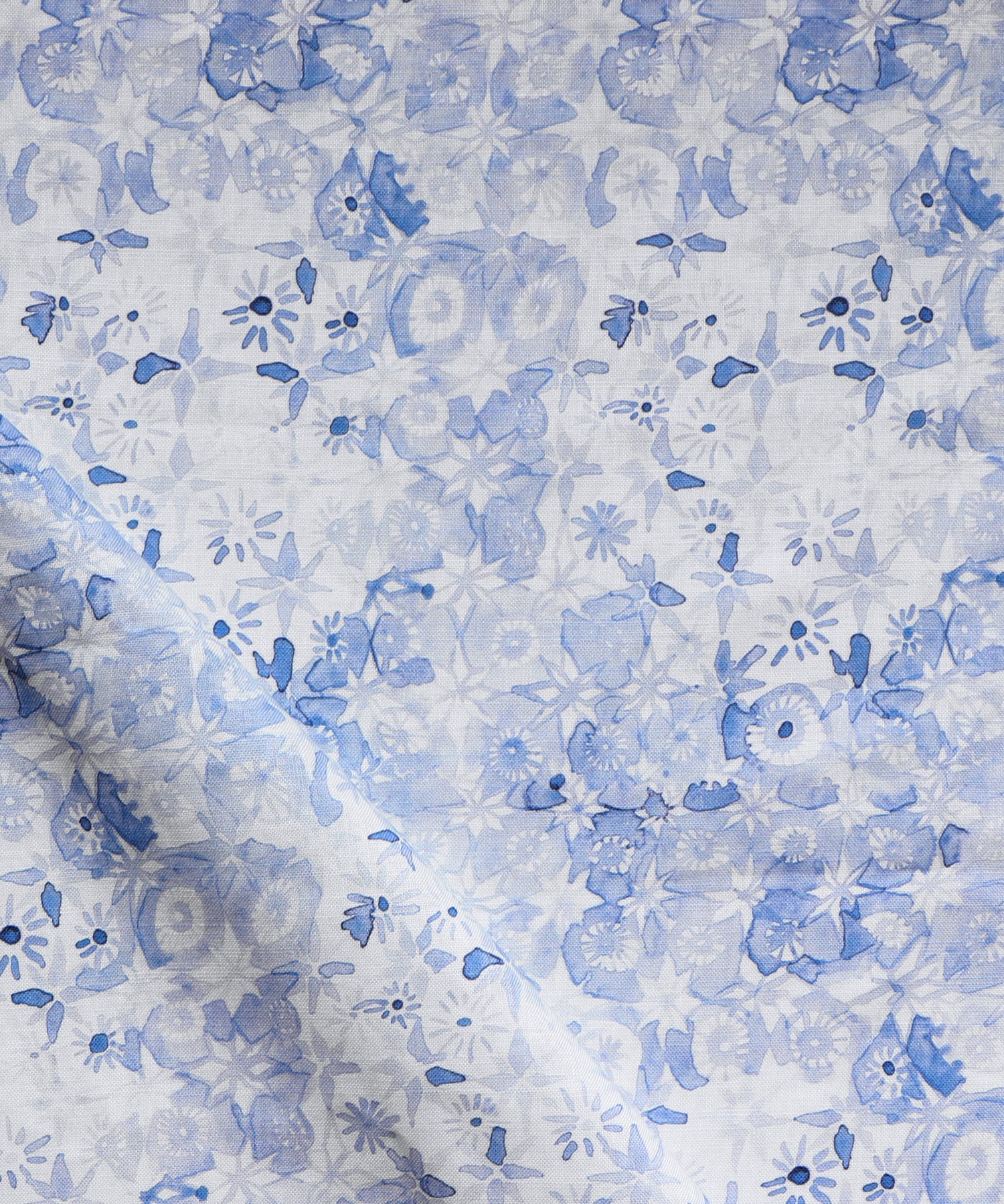 Floral pattern with blue flowers on a white background